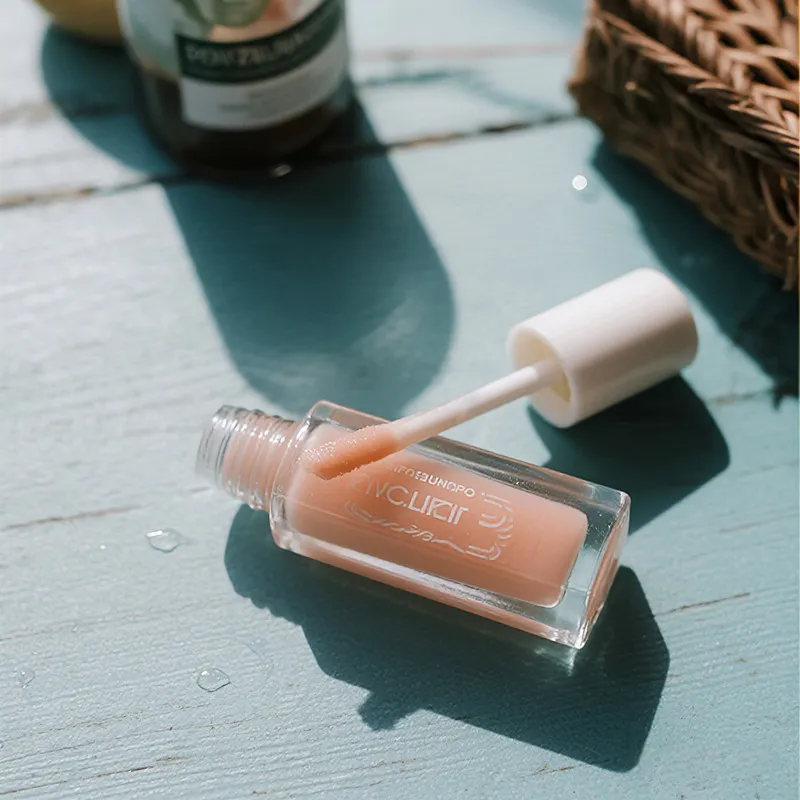 Dzidrs lūpu spīdums beztarā